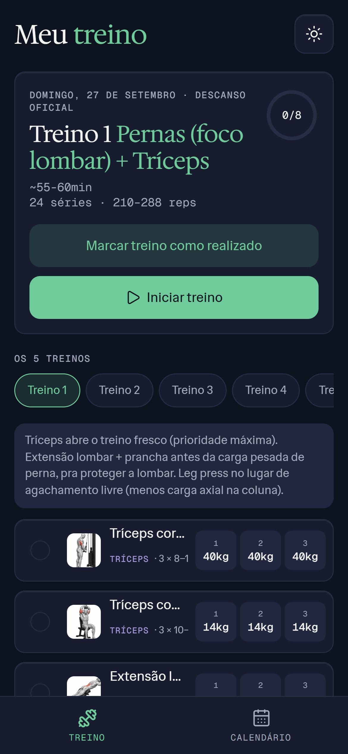 App de treino: treino do dia no tema escuro